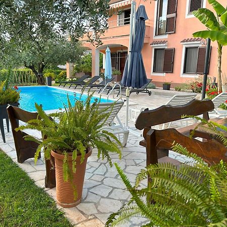 Apartments Marija 821 Pula Exterior foto