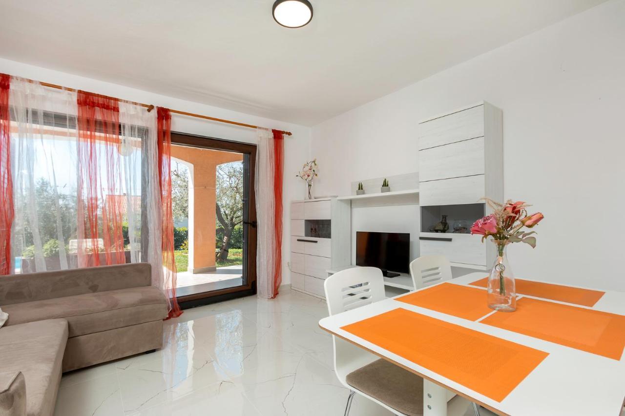 Apartments Marija 821 Pula Exterior foto